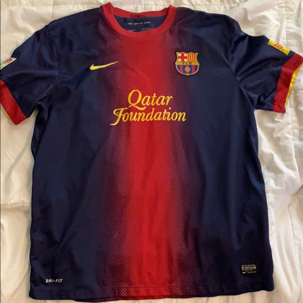 Messi (GOAT) jersey shirt